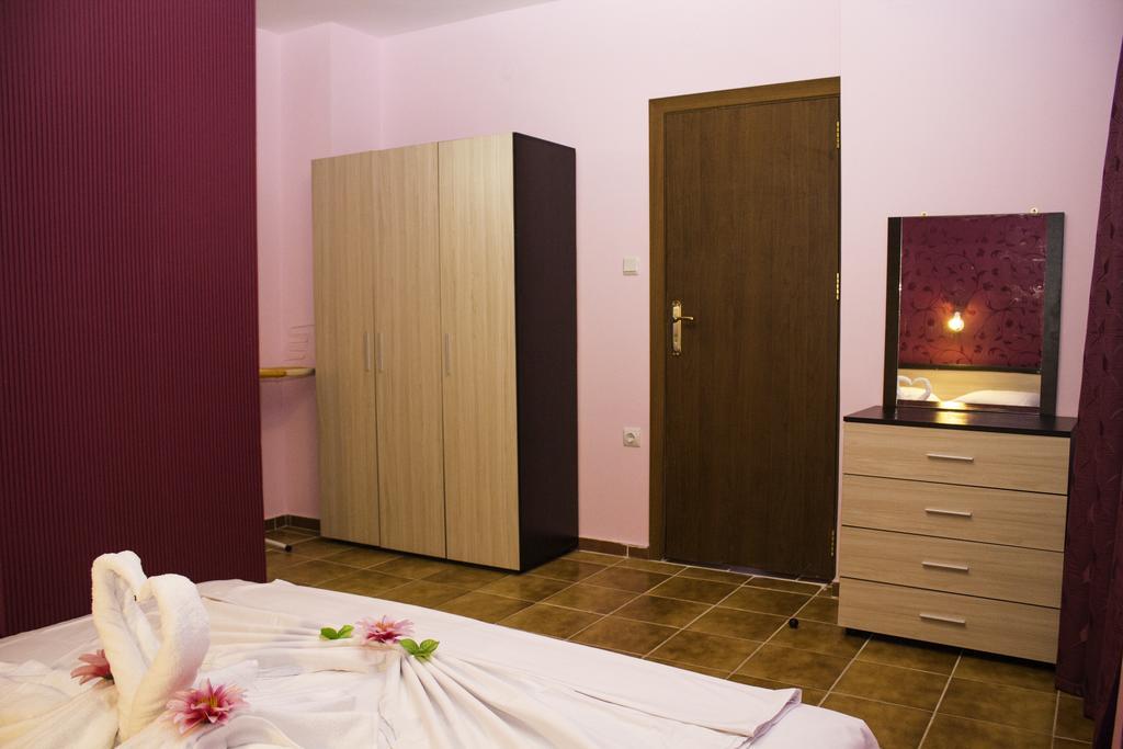 ,,Дироси" Sveti Vlas Habitación foto