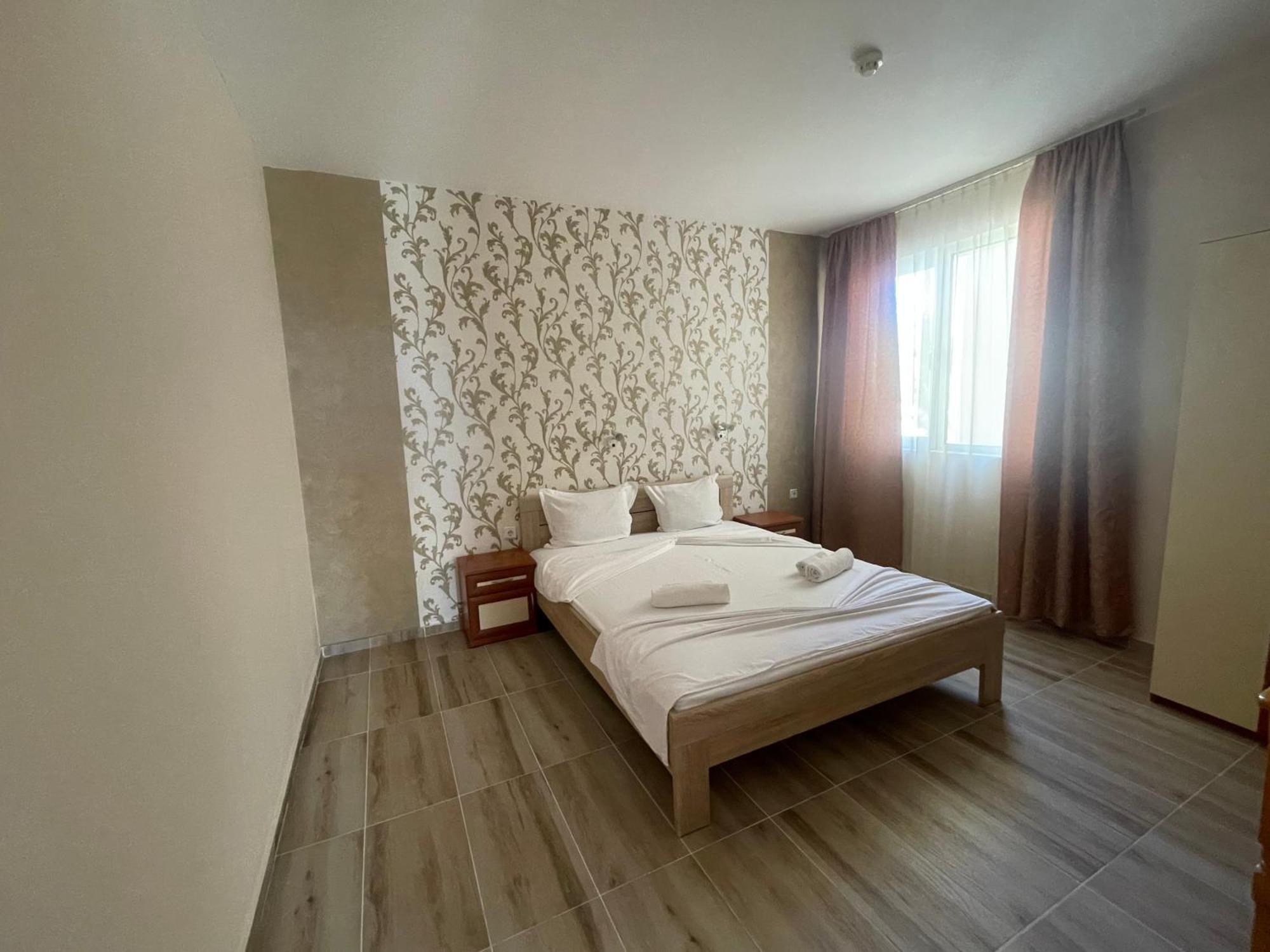 ,,Дироси" Sveti Vlas Exterior foto